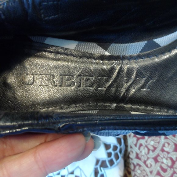 Burberry Black Patent Leather Gray Nova Check Quilted Ballet Flats Size 36.5B - Picture 5 of 16